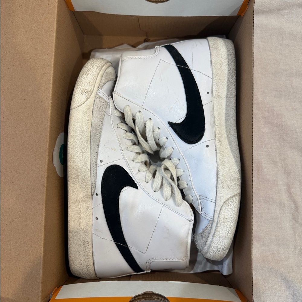 Nike W Blazer Mid ‘77